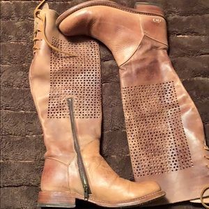 Bed Stu Cambridge Boots